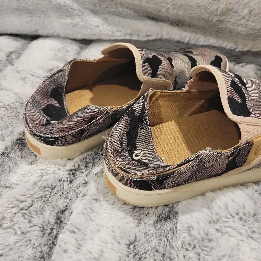 OluKai Pehuea camo slip on, size 11
